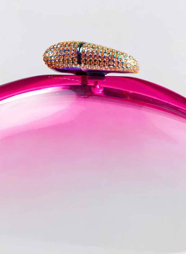 Benedetta Bruzziches Ariel On Her Majesty's Secret Service> Object D'Heart